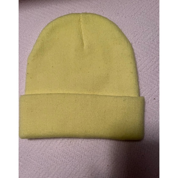 Yellow Cap - Billie Eilish Symbol - Picture 2 of 2